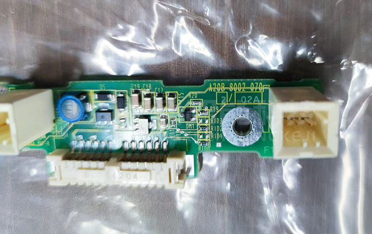 發(fā)那科高壓條A20B-8002-0702/02A 發(fā)那科高壓條A20B-8002-0702/02A